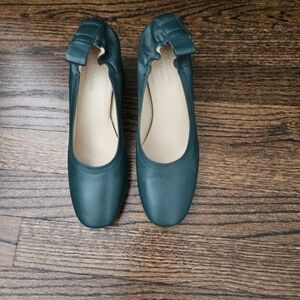 Everlane green leather heels
